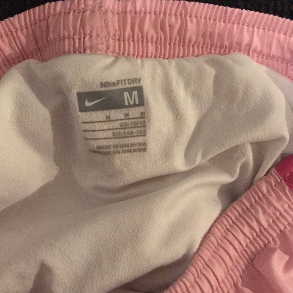 Nike Pink Shorts - Picture 4 of 4
